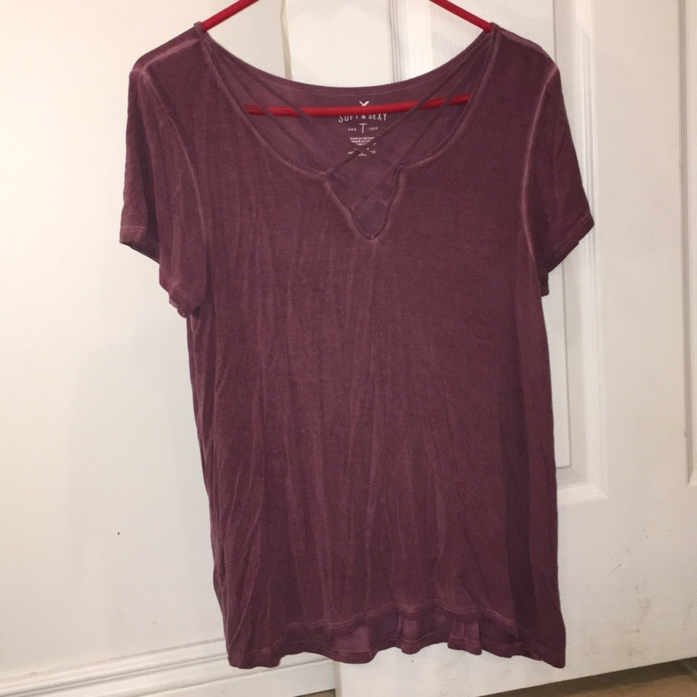 maroon shirt